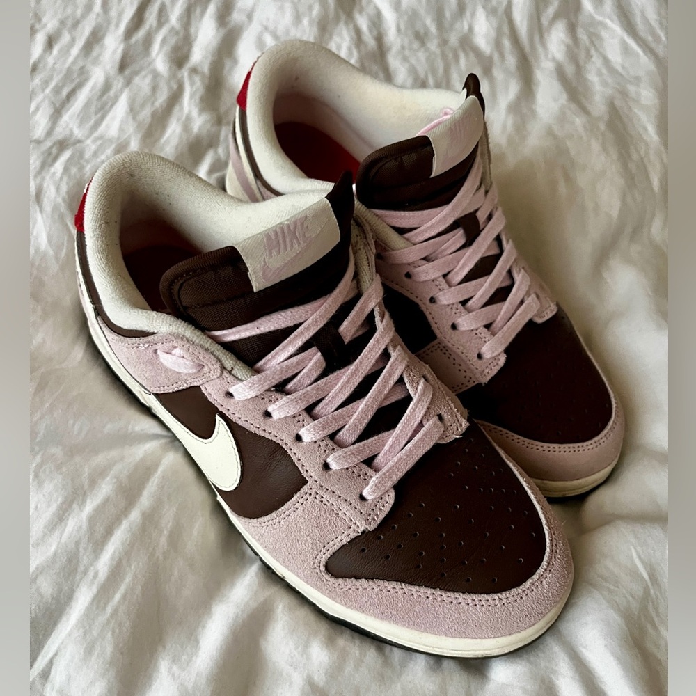 Cacao Wow and Pale Ivory Nike Dunk Low SNKRS Exclusive (Neapolitan)